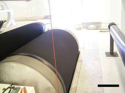 Druckband mit Gummibelag auf Umlenkwalze