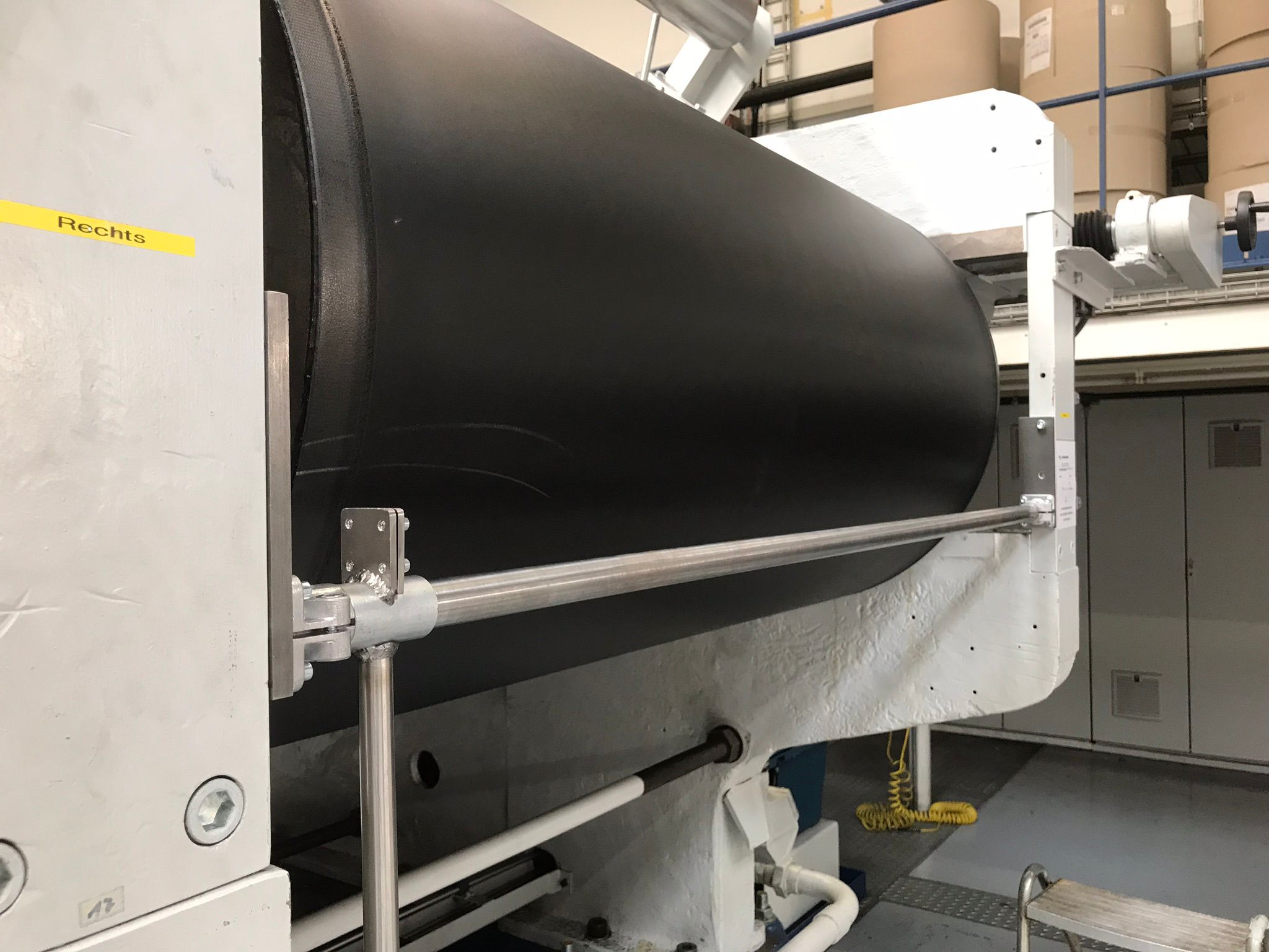 Neuer Gummibelag während der Vulkanisation